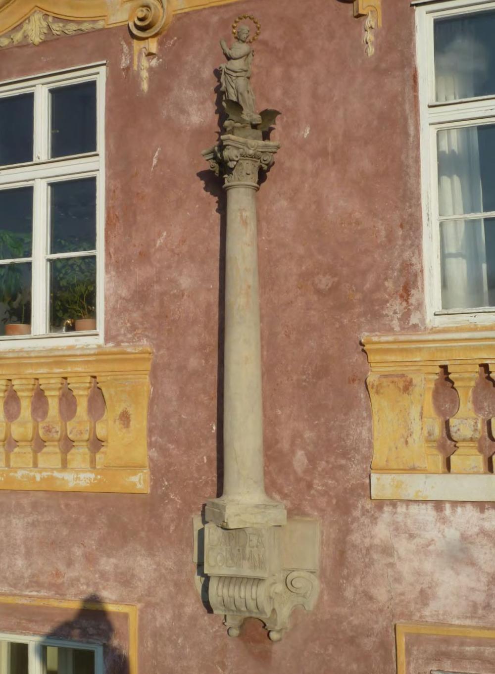 Restaurátorský průzkum  Úvoz 24_ Hradčany_  Dům U Kamenného sloupuM-28