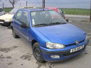 c_108_peugeot_106_mom_jpg