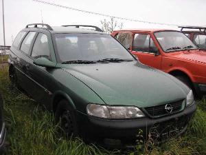 c_220_opel_vectra_zelena_bez_jpg