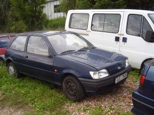 c_221_ford_fiesta_bez_mot_jpg