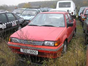 c_234_nissan_sunny_3s26650_jpg