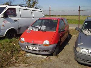 c_277_renault_twingo_aho_41_70_cez_jpg