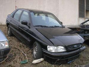 c_36_ford_escort_be_cr_jpg