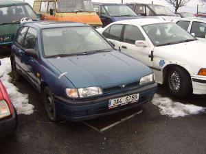 c_37_nissan_sunny_3a4_6758_mzt_jpg