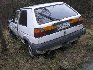 c_38_vw_golf_bmk925_b_jpg