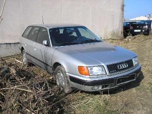 c_59_audi_100_bez_stm_jpg