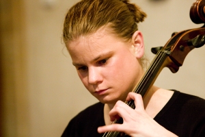 Violoncellistka Anna Brikciusová